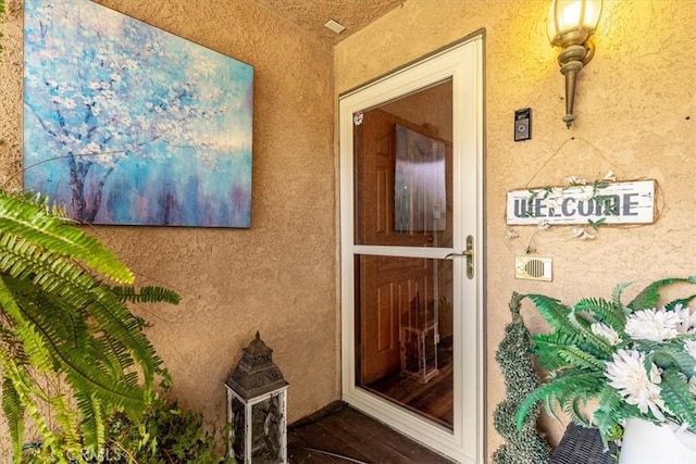 616 Jackson Dr, Paso Robles, CA 93446 - view of exterior entry with stucco siding