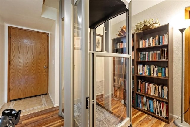 616 Jackson Dr, Paso Robles, CA 93446 - entryway with wood finished floors