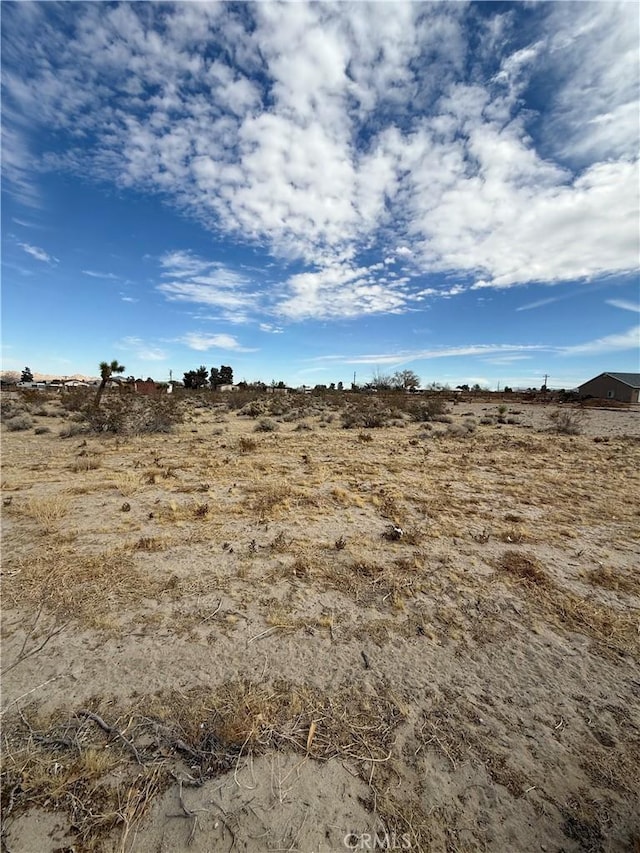 Listing photo 3 for 0 Fairlane, Lucerne Valley CA 92356