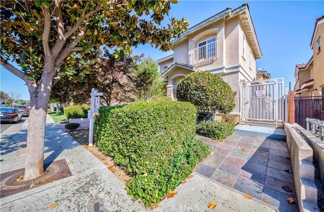 view of front of home