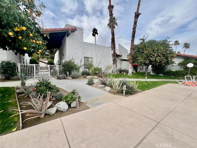 2230 S Palm Canyon Dr Unit 7, Palm Springs, CA 92264 - view of home's community with a gate