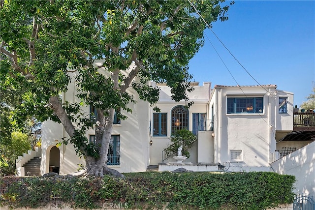 view of mediterranean / spanish-style home