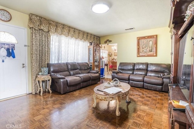 426 Sonora Ave, Glendale, CA 91201 - view of living room