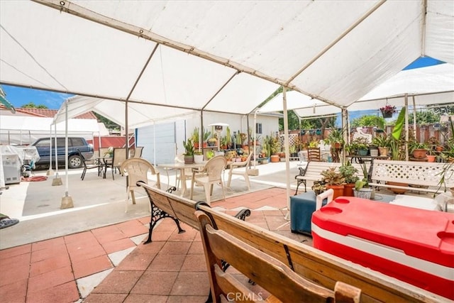426 Sonora Ave, Glendale, CA 91201 - view of patio featuring outdoor dining area