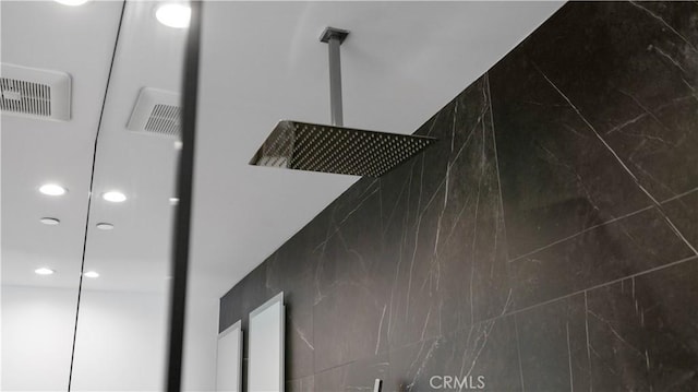 8750 Desert Shadows, Joshua Tree, CA 92252 - detailed view of a shower and recessed lighting