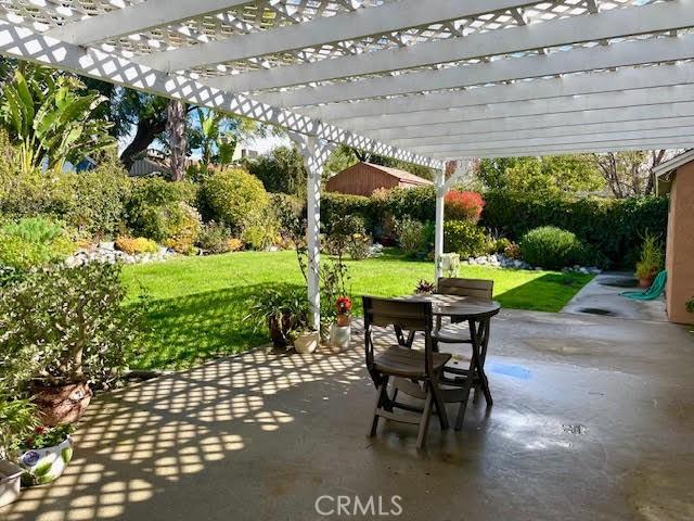 17407 Cantara St, Northridge, CA 91325 - view of patio / terrace with a pergola