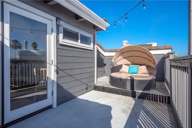 16791 Bayview Dr, Huntington Beach, CA 92649 - view of patio