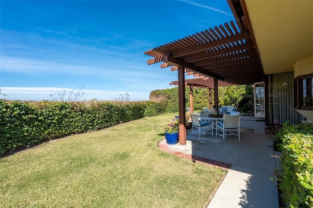 view of yard featuring a pergola and a patio