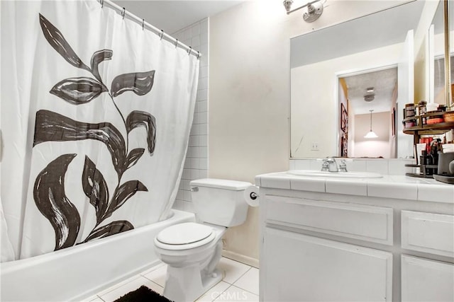2061 W Redlands Blvd Unit 8C, Redlands, CA 92373 - bathroom with vanity, tile patterned flooring, and shower / bathtub combination with curtain