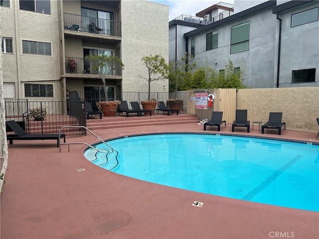 2929 Waverly Dr Unit 213, Los Angeles, CA 90039 - community pool featuring a patio