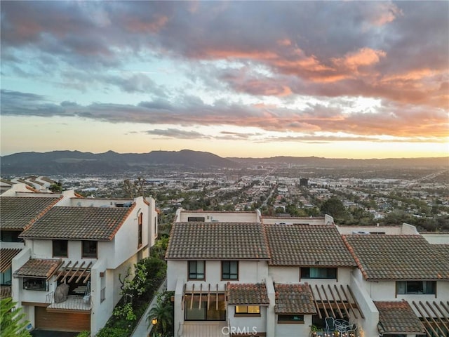 city view featuring a mountain view