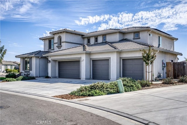 view of front facade featuring a garage