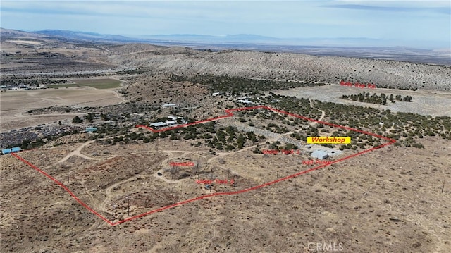 Listing photo 3 for 17120 Bobs Gap Rd, Valyermo CA 93563