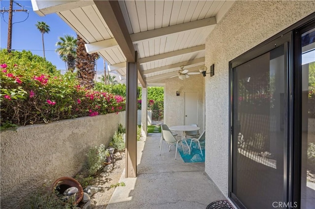 1150 E Palm Canyon Dr Unit 51, Palm Springs, CA 92264 - view of patio / terrace featuring a ceiling fan