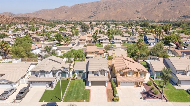 bird's eye view with a mountain view