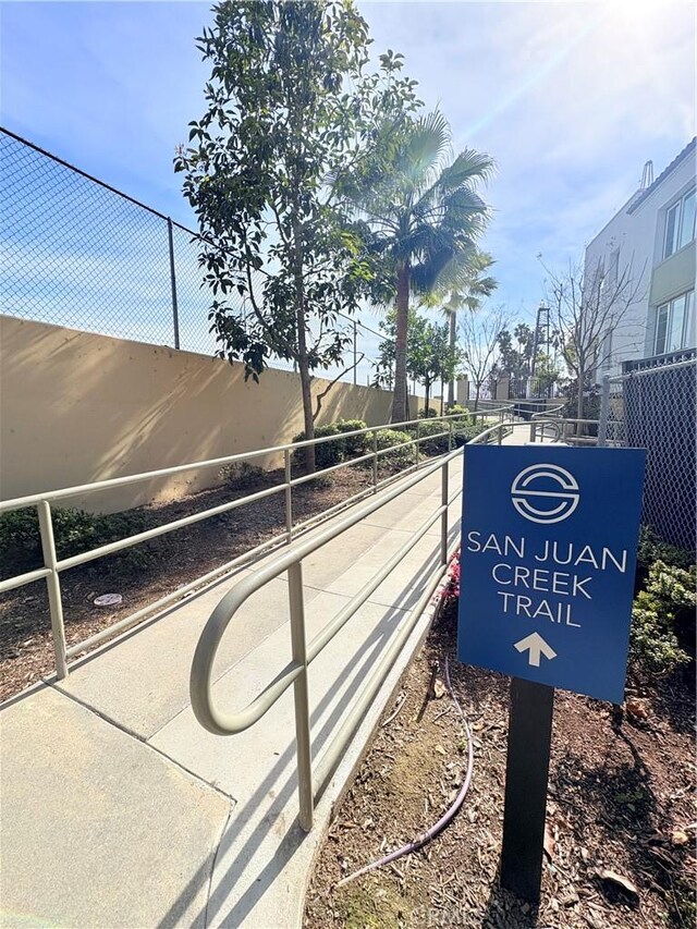 1632 Doheny Way, Dana Point, CA 92629 - view of home's community featuring fence