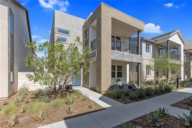 27717 Knoll View Pl, Valencia, CA 91381 - exterior space featuring stone siding and stucco siding