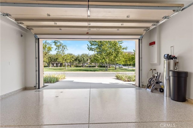 122 Appian Blvd, Irvine, CA 92602 - view of garage