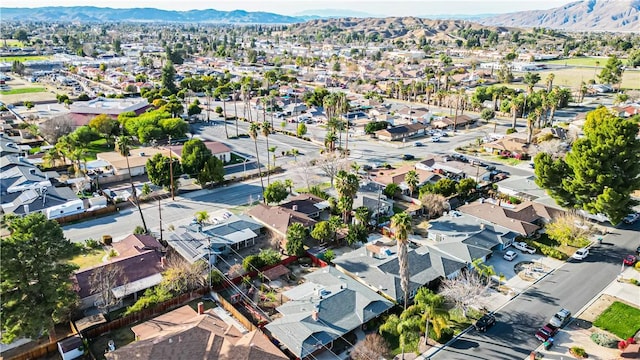 bird's eye view featuring a mountain view