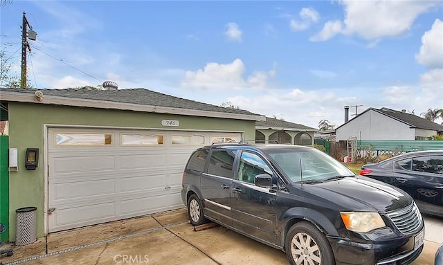946 E J St, Ontario, CA 91764 - garage with fence