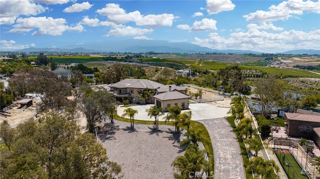 bird's eye view featuring a mountain view