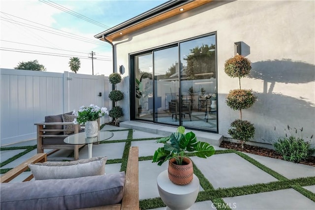 18848 Collins St, Tarzana, CA 91356 - exterior space with fence