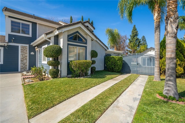 view of front of house with a front yard