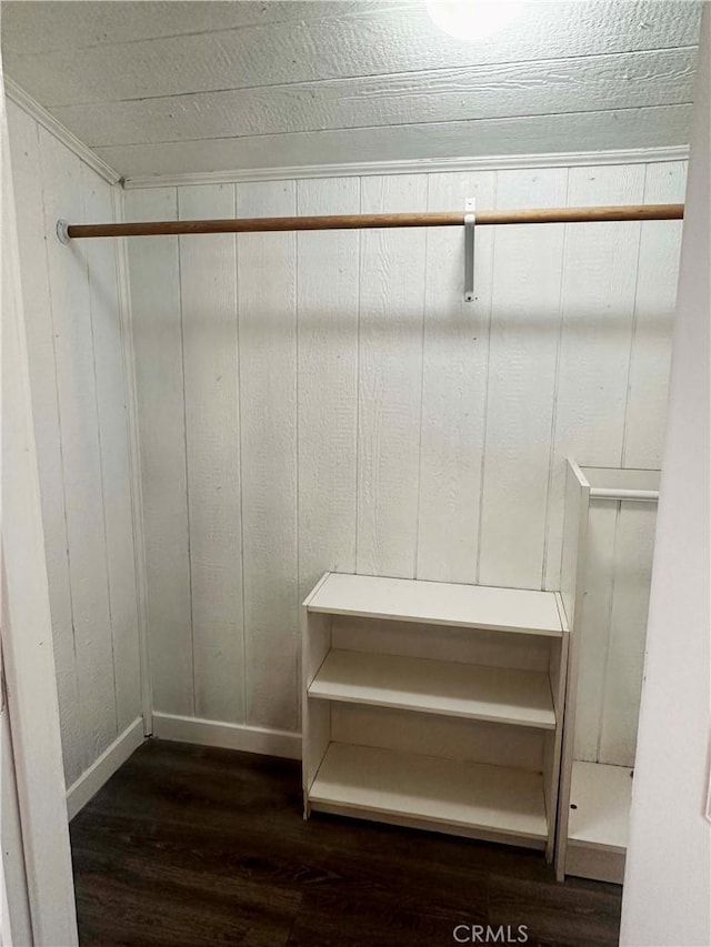 505 N Dr, Lebec, CA 93243 - spacious closet featuring wood finished floors