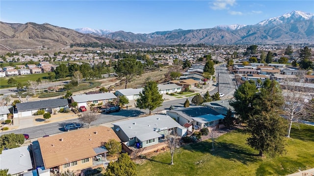 bird's eye view featuring a mountain view