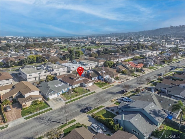 birds eye view of property featuring a residential view