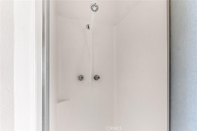 room details with walk in shower