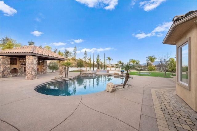 43840 E Vallejo Ave, Temecula, CA 92592 - view of pool featuring a patio, a gazebo, and a pool with connected hot tub