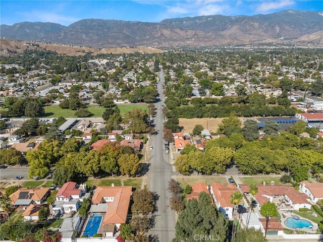 birds eye view of property featuring a residential view and a mountain view