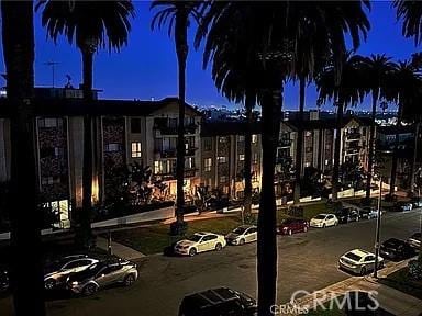 1745 Camino Palmero St Unit 537, Los Angeles, CA 90046 - view of patio / terrace