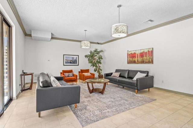 living area with a textured ceiling, baseboards, visible vents, and crown molding