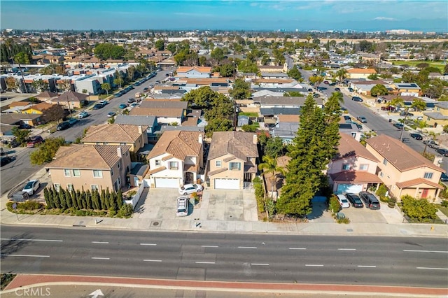 birds eye view of property featuring a residential view