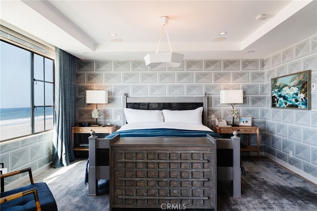 bedroom with carpet flooring
