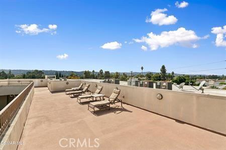 14242 Burbank Blvd Unit 103, Sherman Oaks, CA 91401 - view of patio / terrace