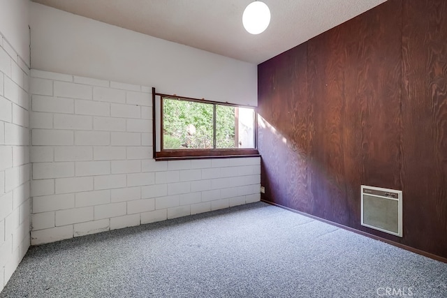 unfurnished room with carpet floors