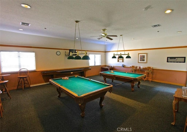 game room with billiards, visible vents, a textured ceiling, and carpet flooring