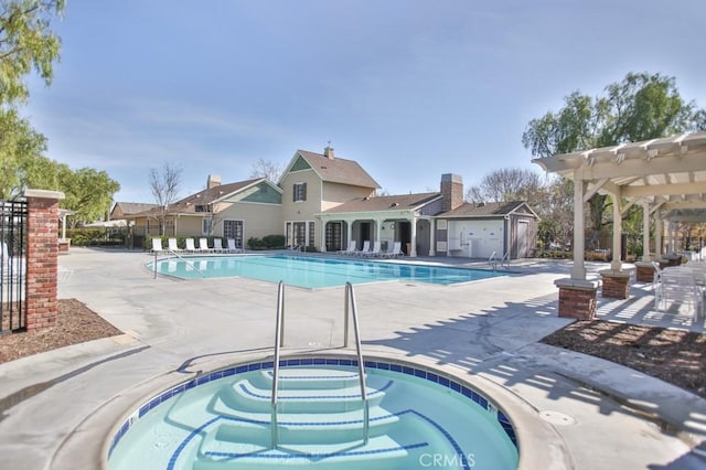 264 Blue Sky Dr, Tustin, CA 92782 - community pool with a pergola, a patio area, a community hot tub, and fence