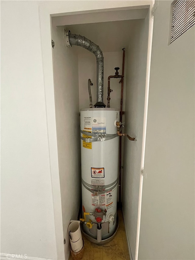 10115 Pinewood Ave Unit 102, Tujunga, CA 91042 - utilities featuring secured water heater