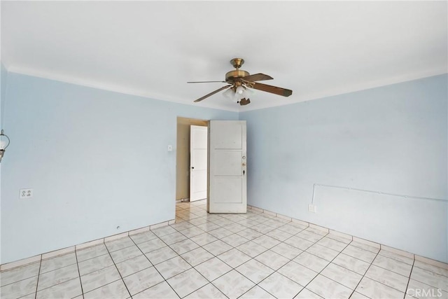 spare room with ceiling fan