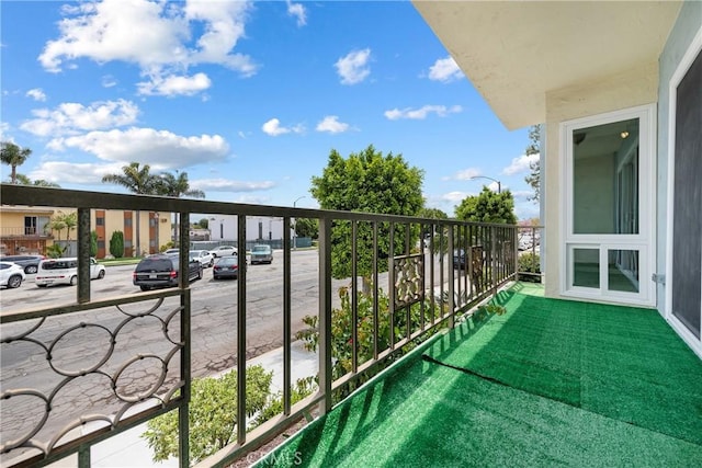 3695 Linden Ave Unit 11A, Long Beach, CA 90807 - view of balcony