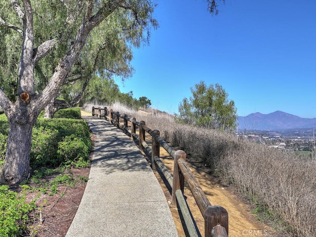 view of property's community with a mountain view