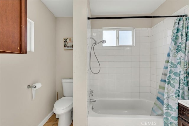 bathroom featuring shower / bath combo, baseboards, toilet, tile patterned floors, and vanity