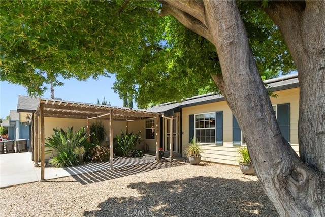 2655 Marseille Way, Stockton, CA 95209 - view of front of property with a pergola