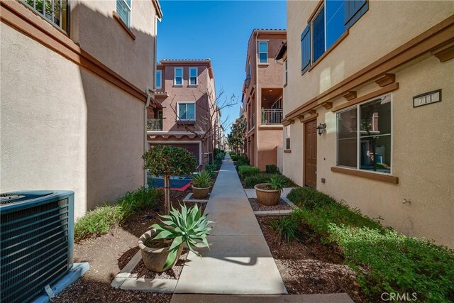 711 Banyan Way, Pomona, CA 91767 - view of yard with central AC