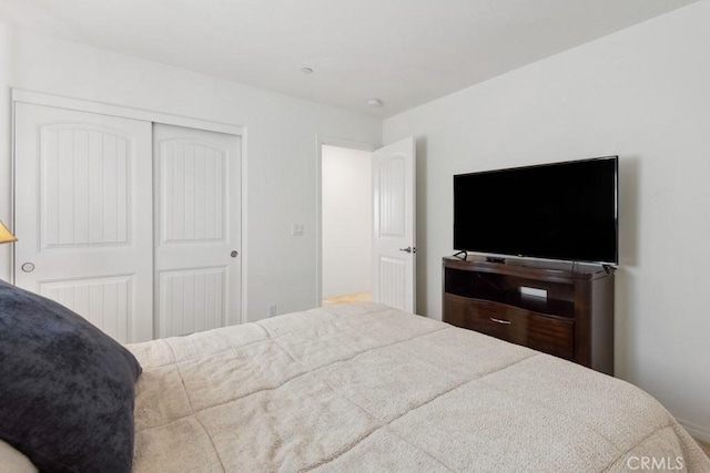 bedroom featuring a closet