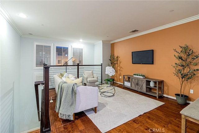 living room featuring baseboards, visible vents, dark wood-type flooring, crown molding, and recessed lighting